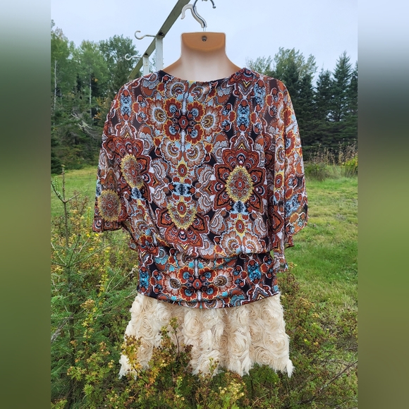 "Pretty + Paisley" Earthy Tones Top - Picture 3 of 3